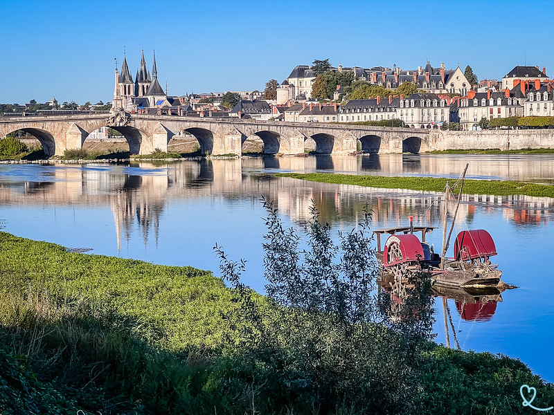 Visitar la iglesia de Saint-Nicolas en Blois y su increíble colección de vidrieras